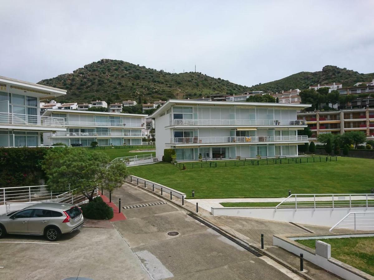 Apartamento Almadraba Roses Esterno foto